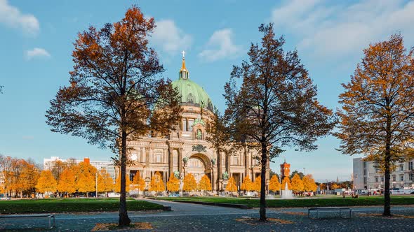 Sunset Time Lapse of Berlin Cathedral at Lustgarten in Autumn