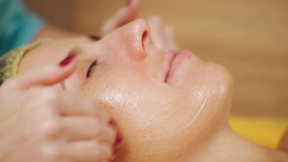 Cosmetology Facial Massage