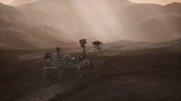 Curiosity Mars Rover Exploring the Surface of Red Planet alt