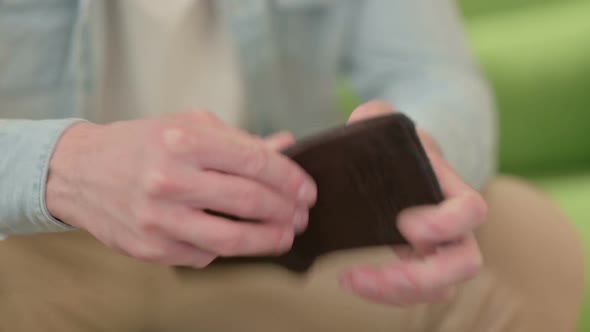 Checking Empty Purse