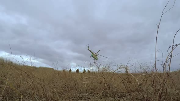 Special Force Landing From Helicopter alt