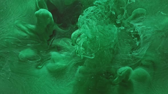 Colored Vapor Overlay Green Liquid Splash Effect