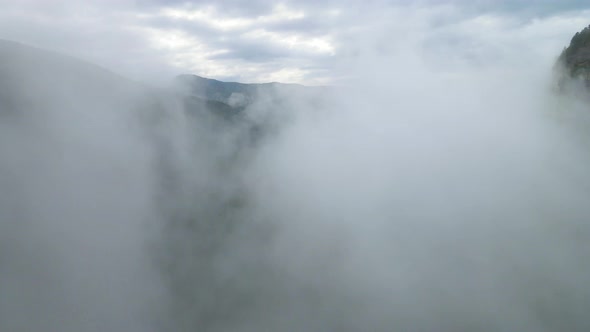 Сlouds in the mountains