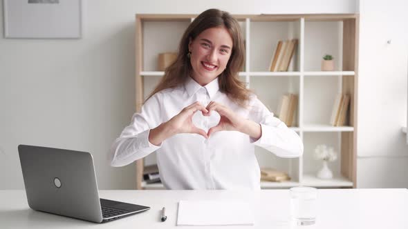 Sending Love Office Woman Inspired Work Pretty