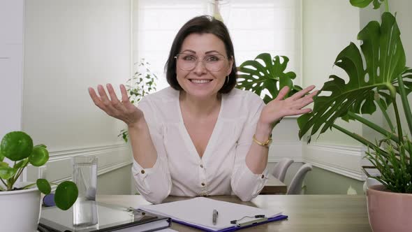 Female Mentor Psychologist Teacher Looking at Webcam Closeup Face Talking Counseling