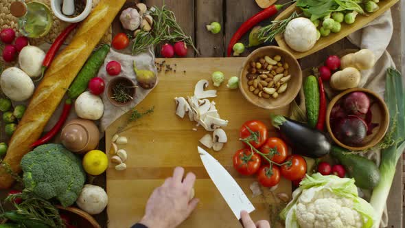 Slicing Mushrooms