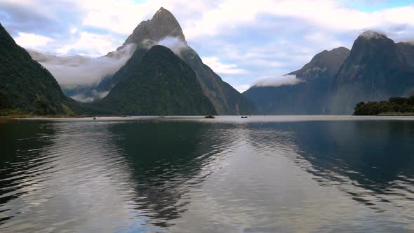 Milford Sound, Fiordland national park, New Zealand