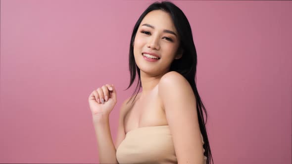 Young asian woman influencer beauty fashion blogger.