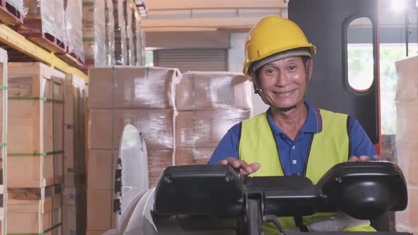 Portrait of senior asian happiness male worker