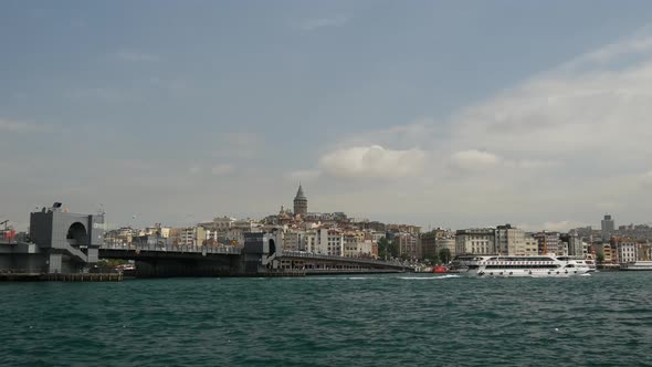 Time lapse of the Galata Bridge and Golden Horn