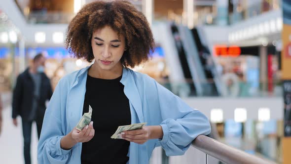 Millennial African American Girl Shopper Consumer Client Woman Standing in Shopping Business Center