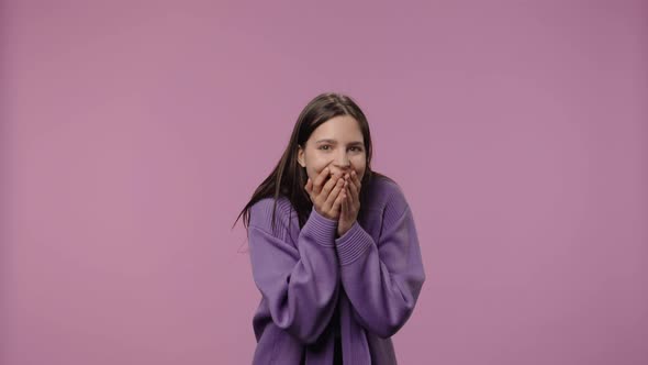 Portrait of a Model with Natural Beauty Looking at Camera with Wow Surprised and Delighted