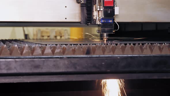 Laser Cutting Machine for Sheet Metal