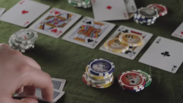 Some demonstration of the steps in the poker game.