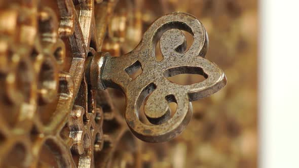 Bronze Casket with the Key alt