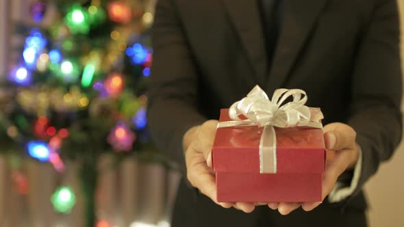 Giving Gift Box