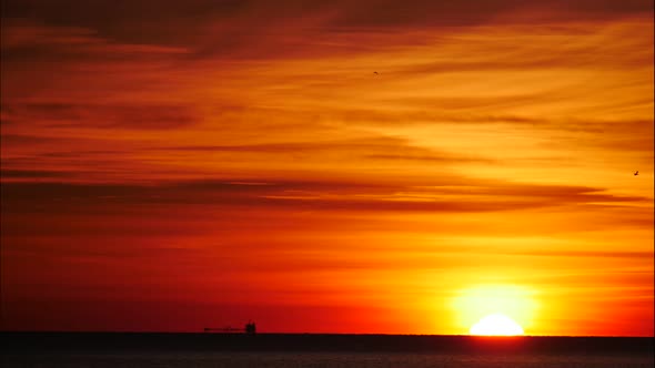 Sun Rising above Horizon, Time Lapse