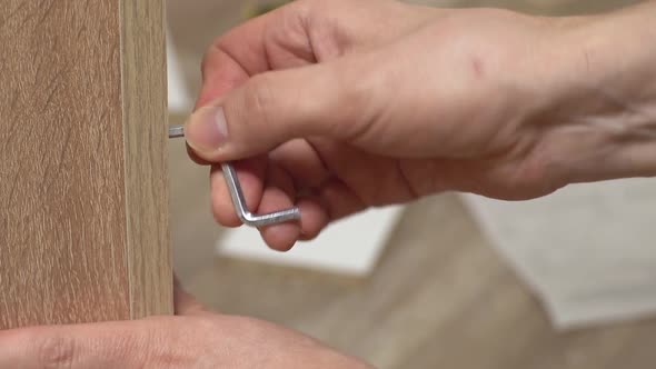 Tightens the Furniture Bolt