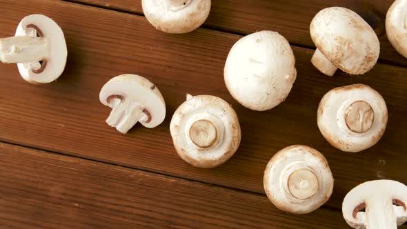 Champignons on Wooden Background 18