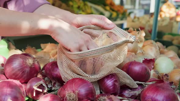 Using Reusable Eco Bag