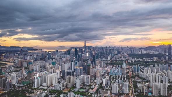 Timelapse Of The pingan Building At Evening In Shenzhen, China