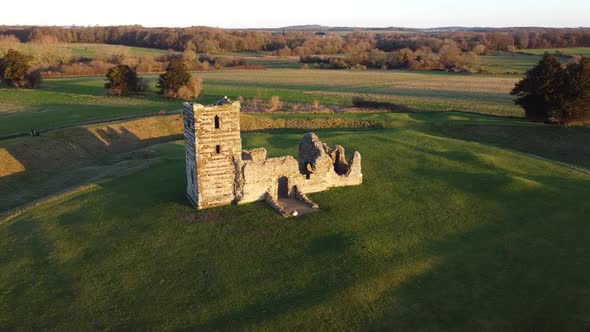 Knowlton Church slow rotate close