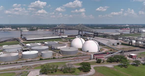 Establishing shot of Baton Rouge, Louisiana